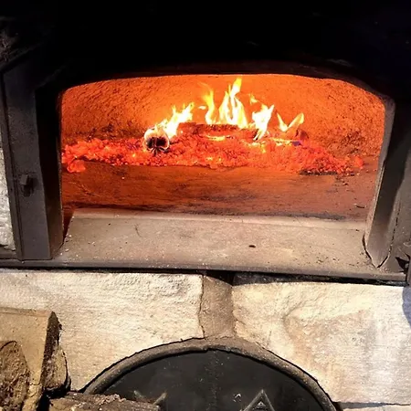 Le Pigeonnier Bed & Breakfast